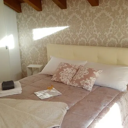 Donizetti Royal Guest house 3*